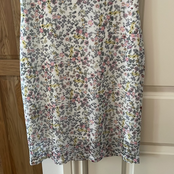 AFRM NWT maci mock neck floral cut out dress - Picture 8 of 16